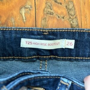 Levi's women's high rise boot cut jeans